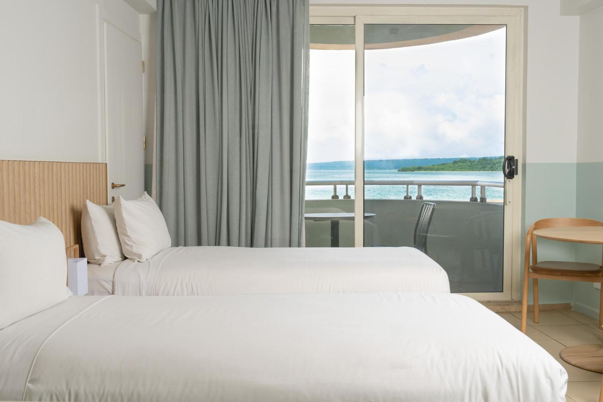 Deluxe Harbour View Room
