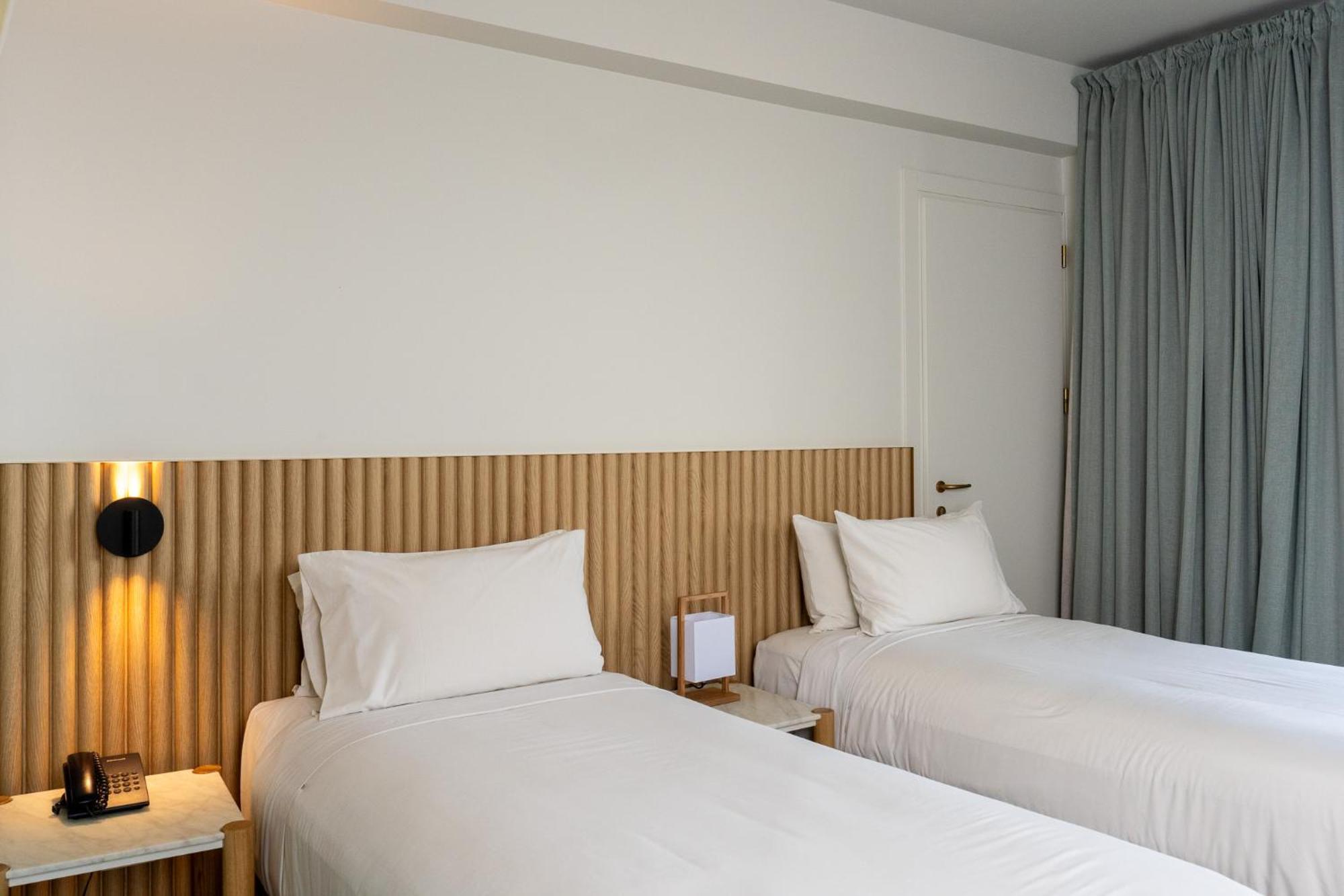 Deluxe Harbour View Room