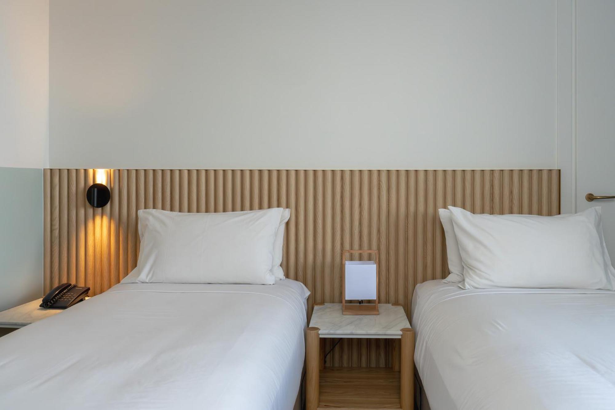 Deluxe Harbour View Room
